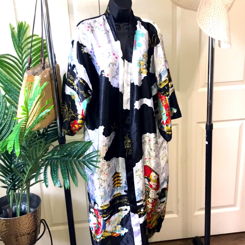Traditional Black and White Kimono With Traditional Prints